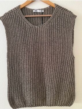 Zara Olive-Taupe Chunky Knit Sleeveless Vest